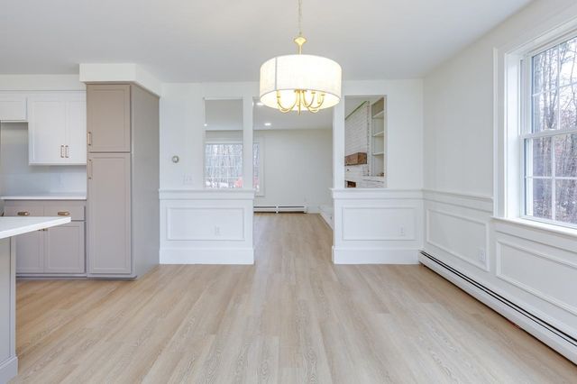 216 Hackett Hill Road, Hooksett, NH 03106