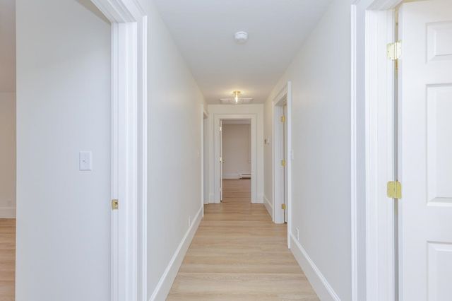 216 Hackett Hill Road, Hooksett, NH 03106