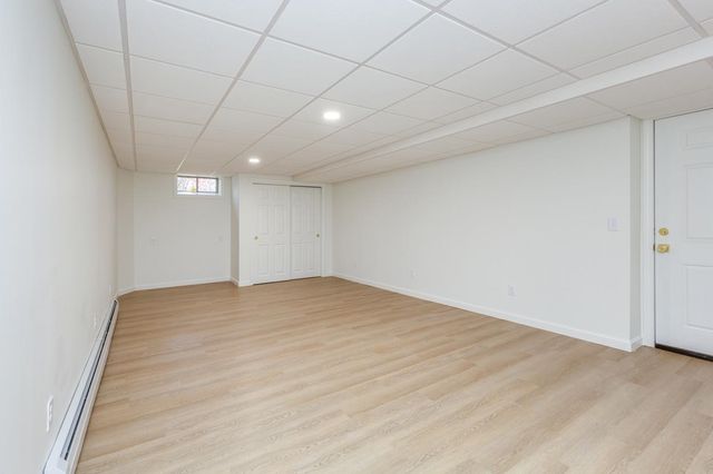 216 Hackett Hill Road, Hooksett, NH 03106