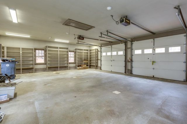 216 Hackett Hill Road, Hooksett, NH 03106