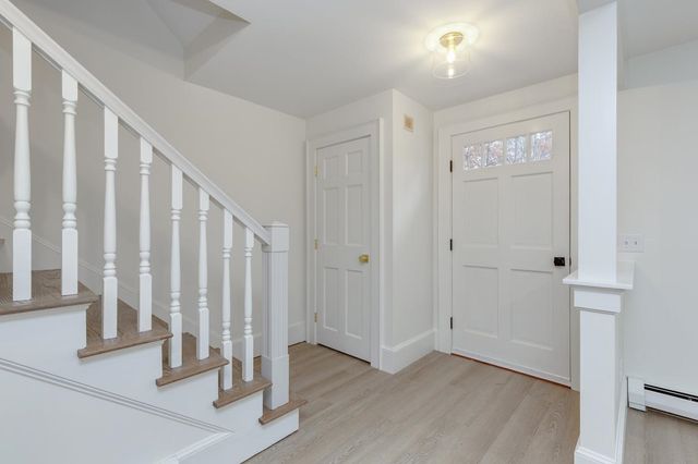 216 Hackett Hill Road, Hooksett, NH 03106