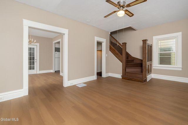 9 Lawn Avenue, Albany, NY 12204