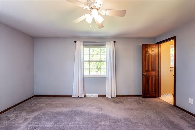3427 HILLS CHURCH RD, Murrysville, PA 15632