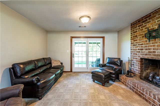 3427 HILLS CHURCH RD, Murrysville, PA 15632