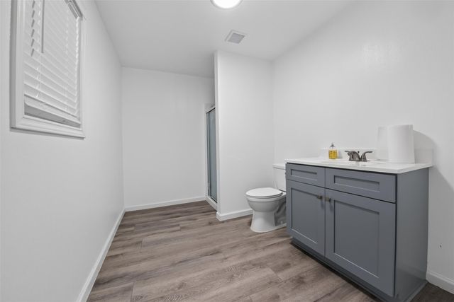 4606 Mallard Street, Hitchcock, TX 77563