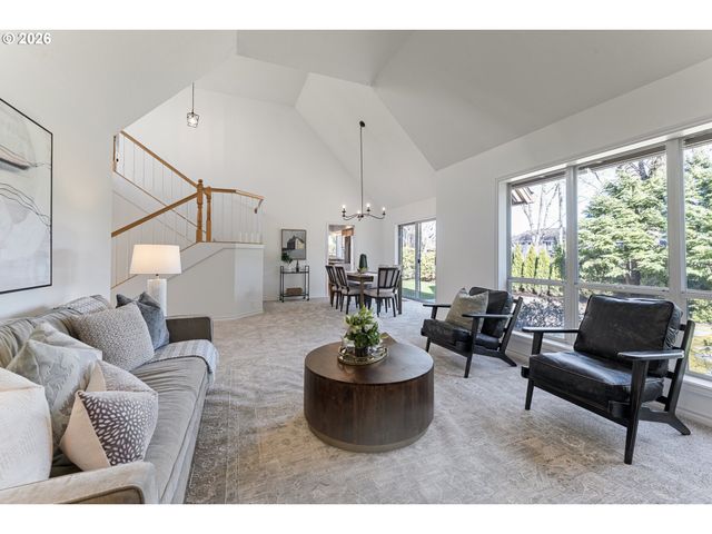 31530 Sw VILLAGE GREEN Ct, Wilsonville, OR 97070