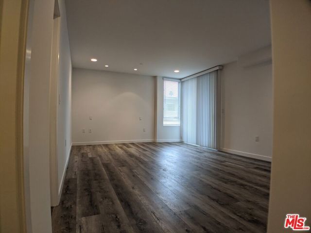 5143 White Oak Avenue 102, Encino (los Angeles), CA 91316