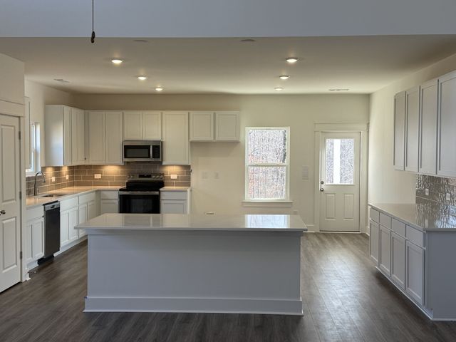 7256 Fairlawn Dr, Fairview, TN 37062