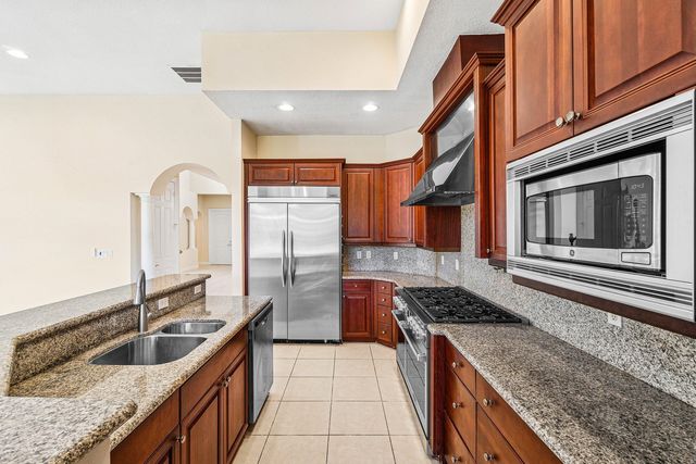 10509 Vignon Court, Wellington, FL 33449