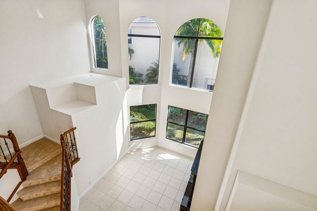 10509 Vignon Court, Wellington, FL 33449