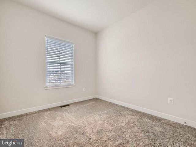 310 BEVINGTON ST, Middle River, MD 21220