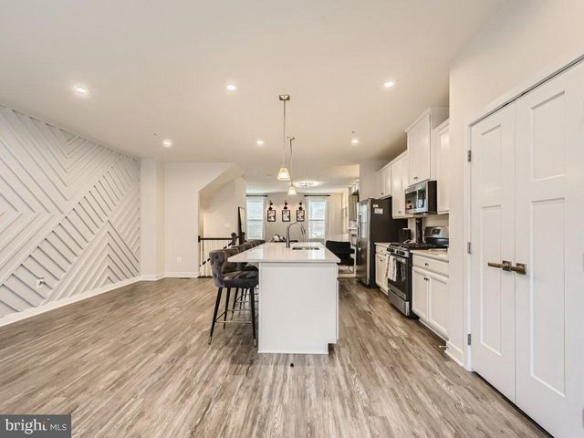 310 BEVINGTON ST, Middle River, MD 21220