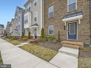 310 BEVINGTON ST, Middle River, MD 21220