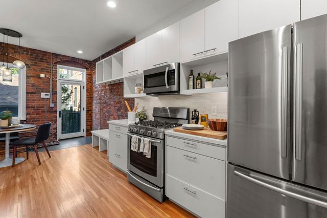 505 Holly Avenue, Saint Paul, MN 55102