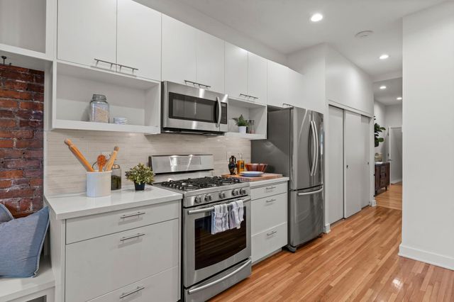 505 Holly Avenue, Saint Paul, MN 55102