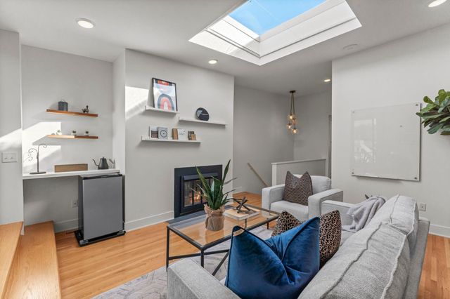 505 Holly Avenue, Saint Paul, MN 55102