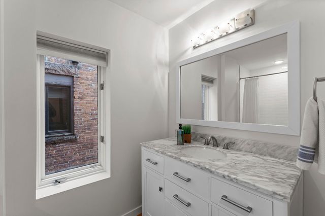 505 Holly Avenue, Saint Paul, MN 55102