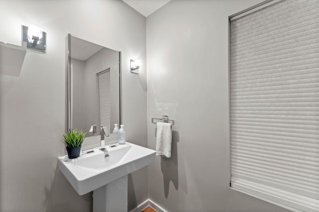 505 Holly Avenue, Saint Paul, MN 55102