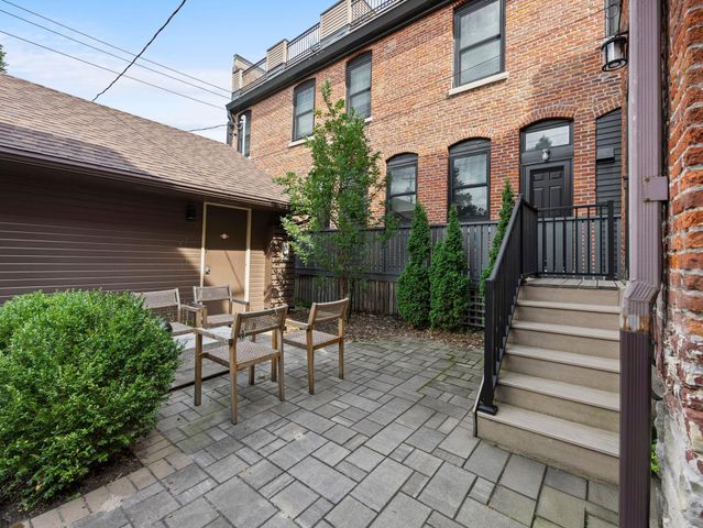 505 Holly Avenue, Saint Paul, MN 55102