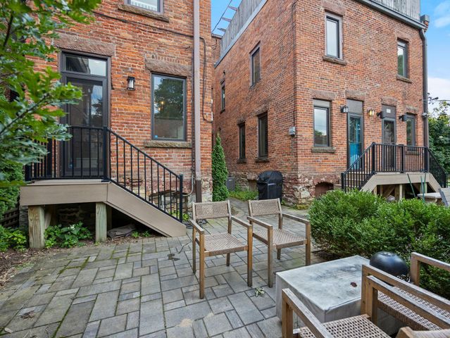 505 Holly Avenue, Saint Paul, MN 55102