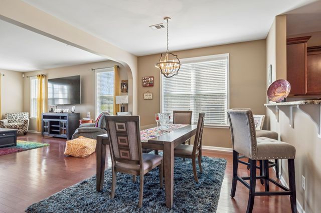 509 Larkin Ct, Mount Juliet, TN 37122