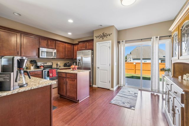 509 Larkin Ct, Mount Juliet, TN 37122