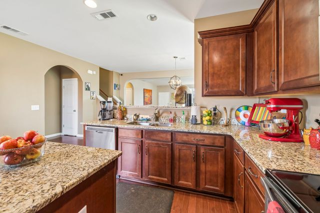 509 Larkin Ct, Mount Juliet, TN 37122