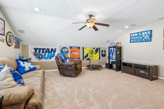 509 Larkin Ct, Mount Juliet, TN 37122