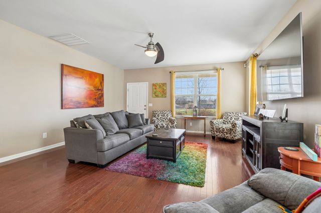 509 Larkin Ct, Mount Juliet, TN 37122