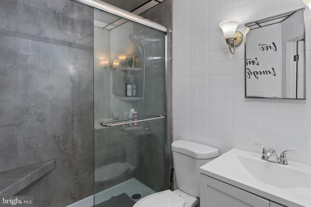 244 JERSEY ST, Trenton, NJ 08611