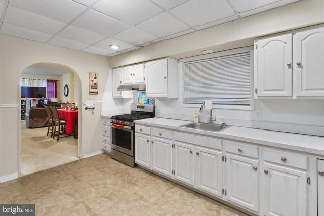 244 JERSEY ST, Trenton, NJ 08611