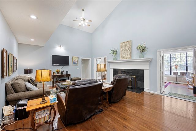 2000 County Road 4200, Clarksville, AR 72830