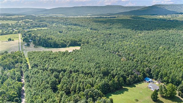 2000 County Road 4200, Clarksville, AR 72830