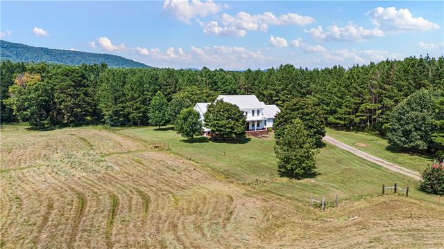 2000 County Road 4200, Clarksville, AR 72830