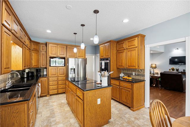 2000 County Road 4200, Clarksville, AR 72830