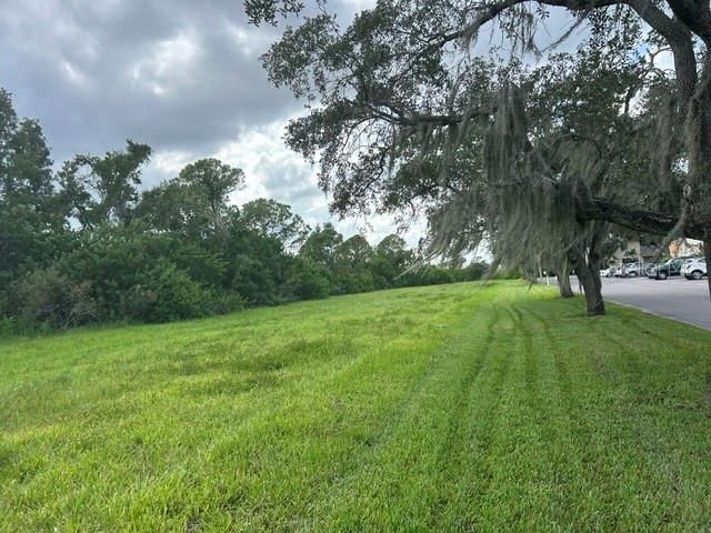 9940 7TH WAY N 201, St Petersburg, FL 33702