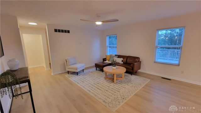 2421 Louisiana Drive, Xenia, OH 45385