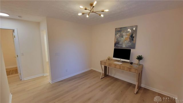 2421 Louisiana Drive, Xenia, OH 45385