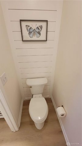 2421 Louisiana Drive, Xenia, OH 45385