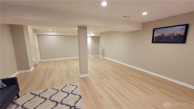 2421 Louisiana Drive, Xenia, OH 45385