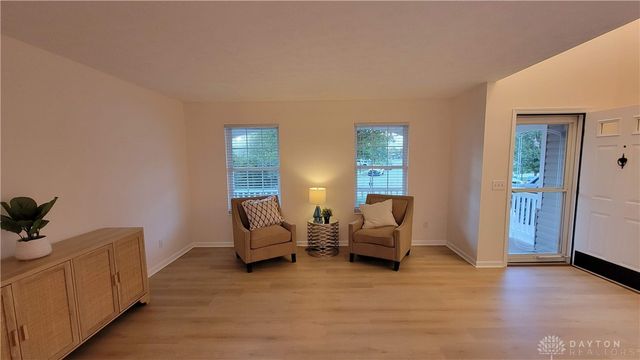 2421 Louisiana Drive, Xenia, OH 45385