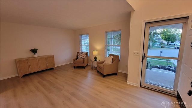 2421 Louisiana Drive, Xenia, OH 45385