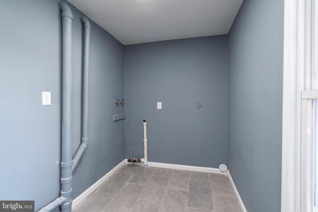 960 CARMEL RD, Millville, NJ 08332