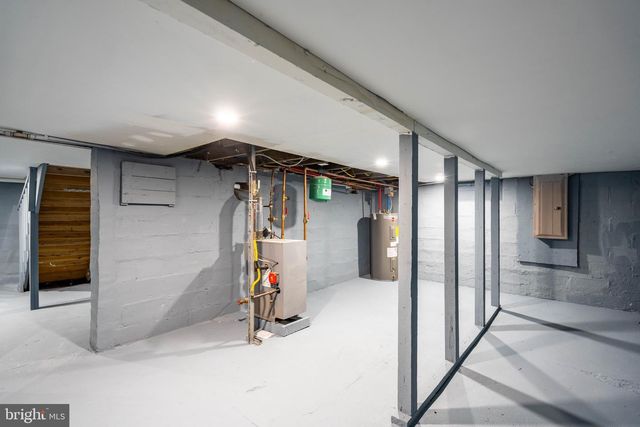 960 CARMEL RD, Millville, NJ 08332