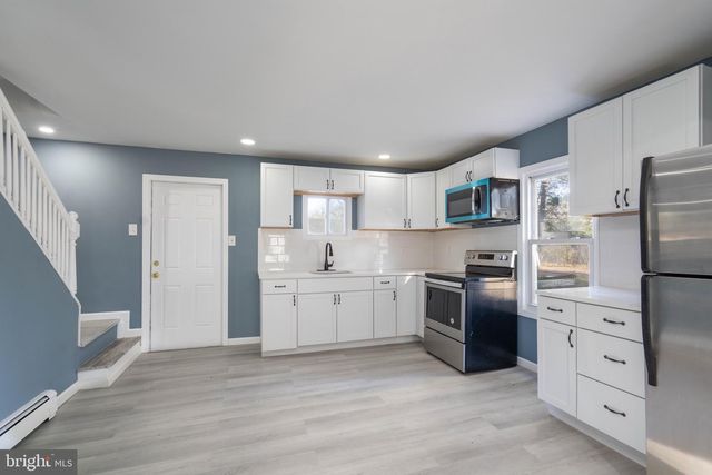 960 CARMEL RD, Millville, NJ 08332