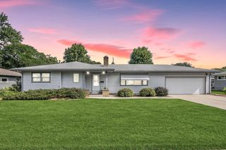 6712 South Avenue, Middleton, WI 53562