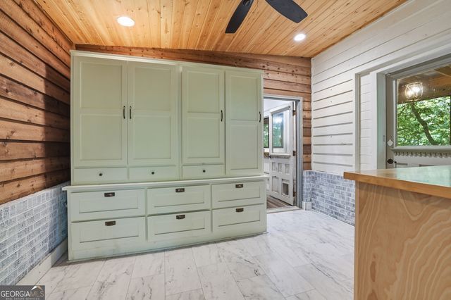 700 Sillycook Trail, Clarkesville, GA 30523