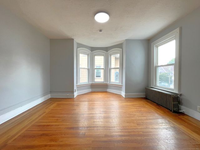 303 Lexington Avenue 2, New Haven, CT 06513