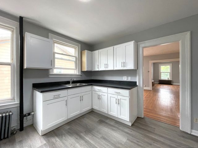 303 Lexington Avenue 2, New Haven, CT 06513