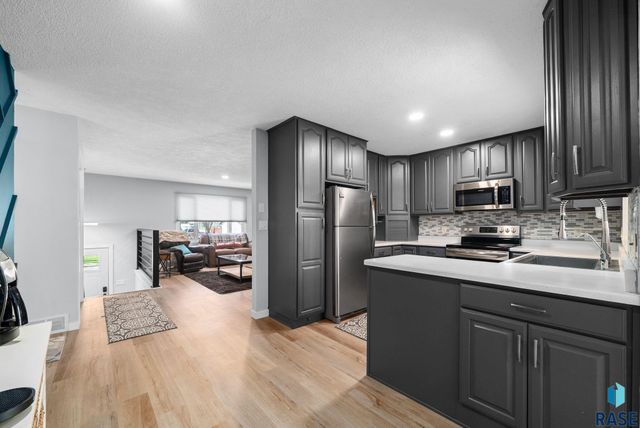 4304 W Mesa Pass Pass, Sioux Falls, SD 57106